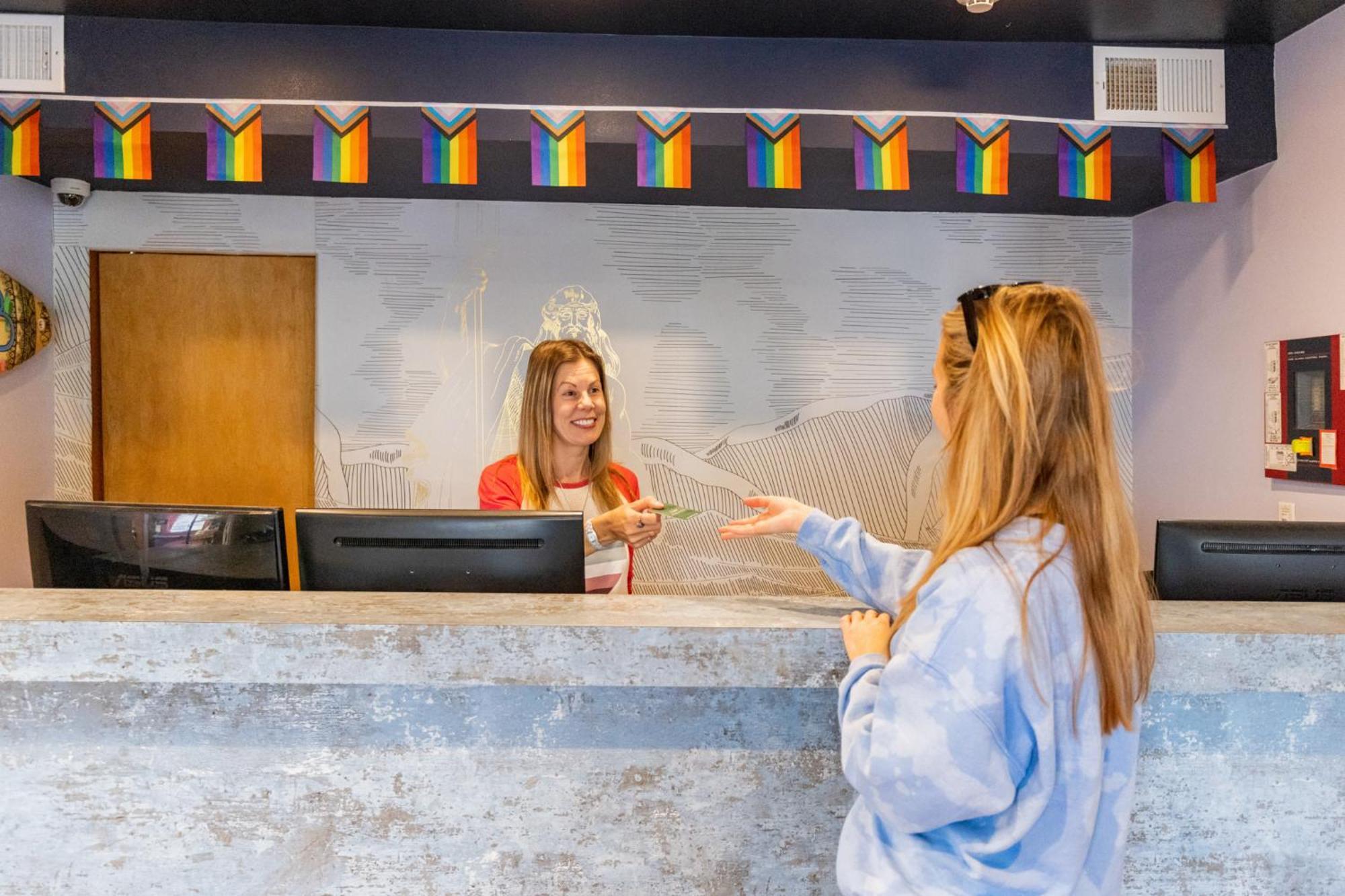 Samesun Ocean Beach Hotel & Hostel Сан Диего Екстериор снимка
